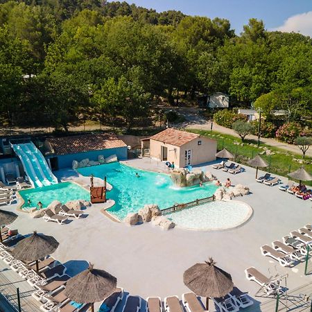Camping Domaine Villa Verde Callas 外观 照片